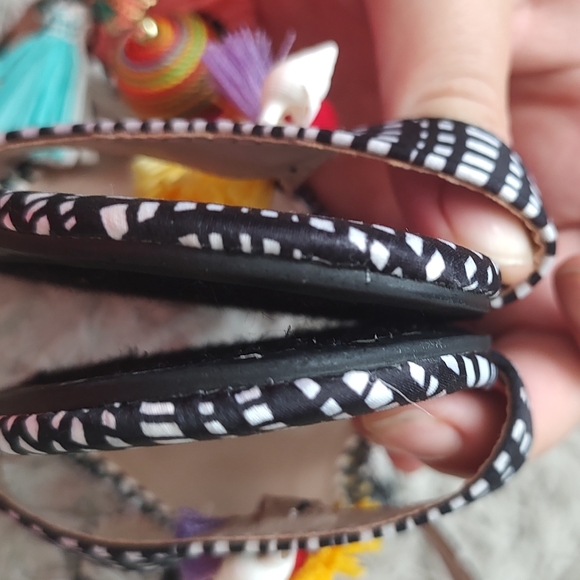 Betsey Johnson DYNAH Embellished Sandals Heels Shoes Tassel Shells Size 7 - Picture 10 of 11